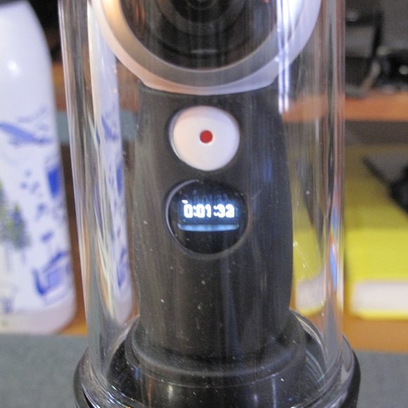 Samsung Gear 360 (2017 Edition) Real 360° 4K VR Camera - Picture 9 of 15